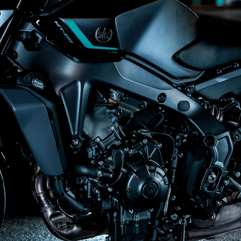 2024-Yamaha-MT09-EU-Detail-009-03